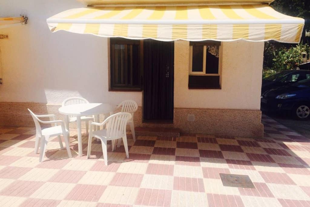 Apartamento Entre La Playa Y La Montana Calafell Exterior photo