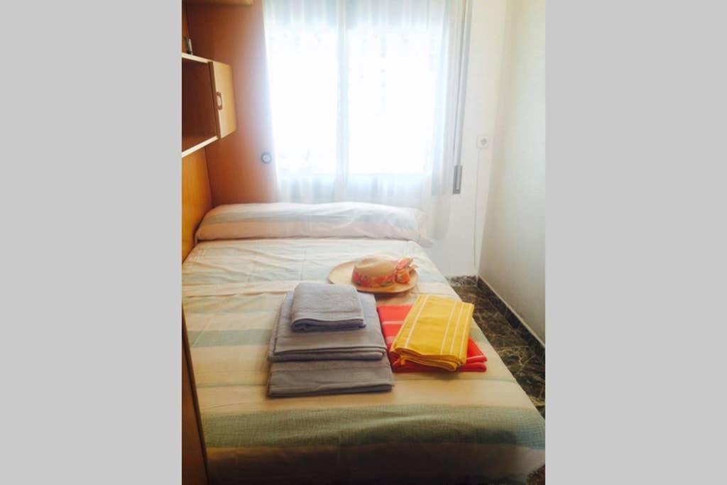 Apartamento Entre La Playa Y La Montana Calafell Exterior photo